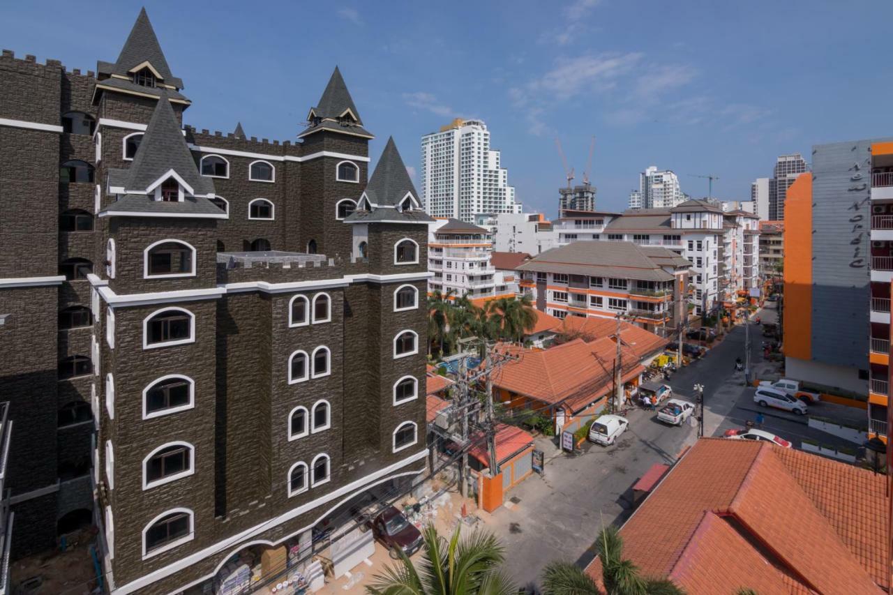 Castle Suites Pattaya Eksteriør bilde